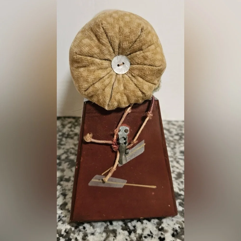 Antique Japenese Lacquered Wooden Neck‎ Pillow Geisha Traditional Takamakura Fan